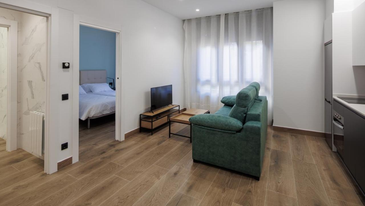 Apartamentos Congreso, Parking Gratuito Logroño Eksteriør billede