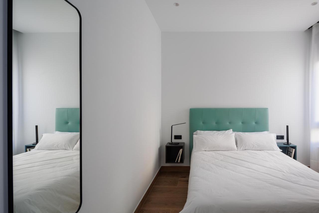 Apartamentos Congreso, Parking Gratuito Logroño Eksteriør billede