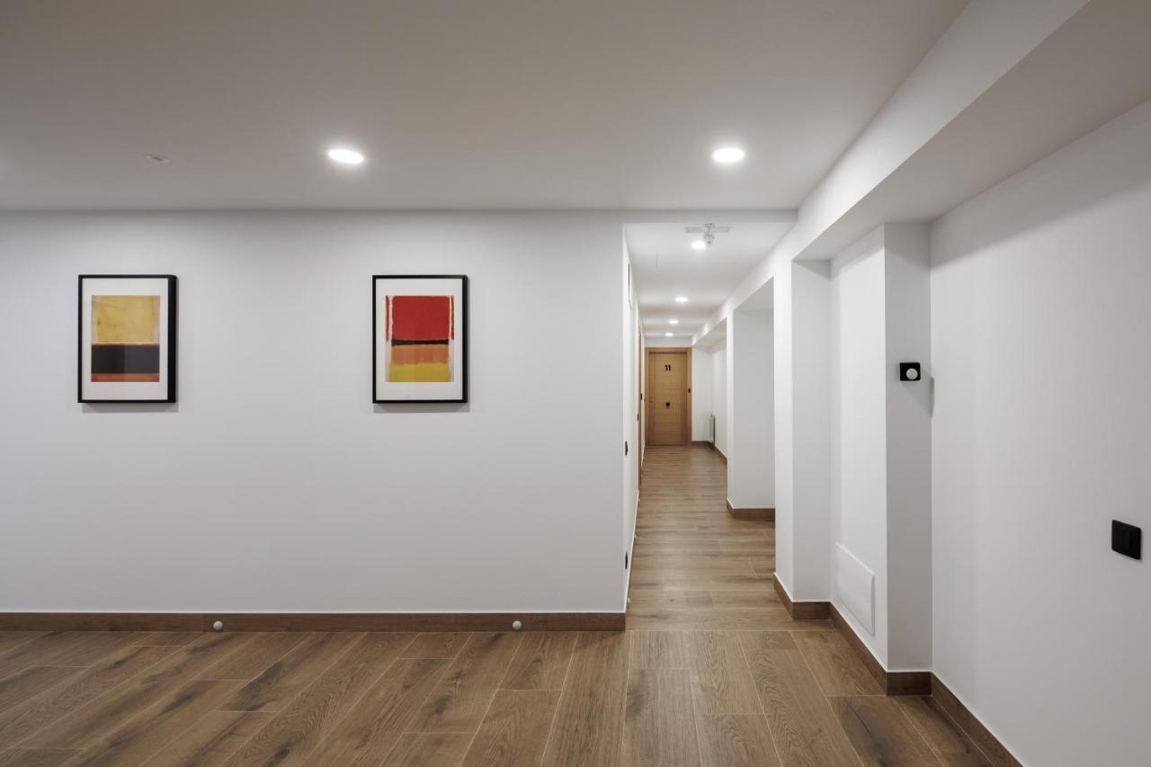 Apartamentos Congreso, Parking Gratuito Logroño Eksteriør billede